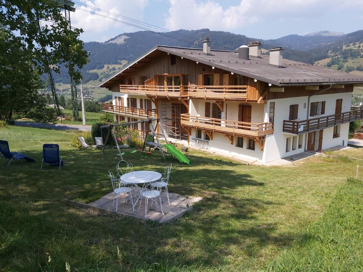 Appartement Reine Des Pres メジェーヴ エクステリア 写真